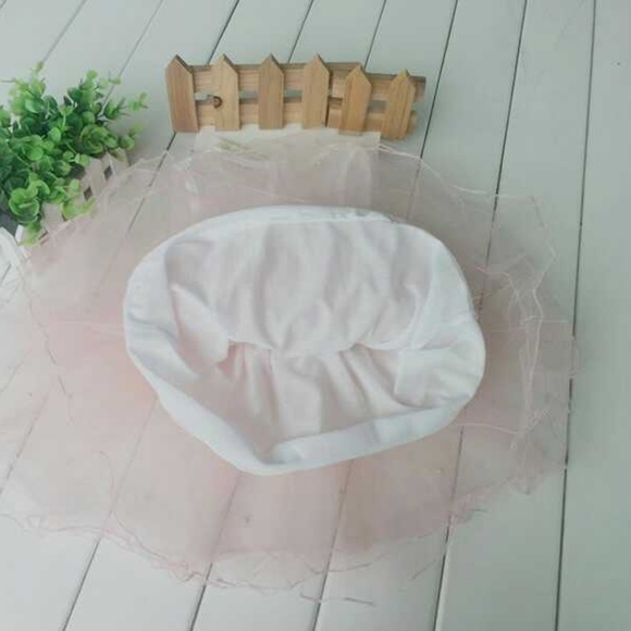 Tulle dress with pearls - Picture 2 of 4